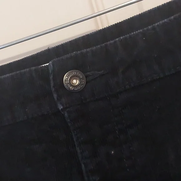 St. John's Bay Black Straight Leg Corduroy Jeans Size 16P - Picture 4 of 9